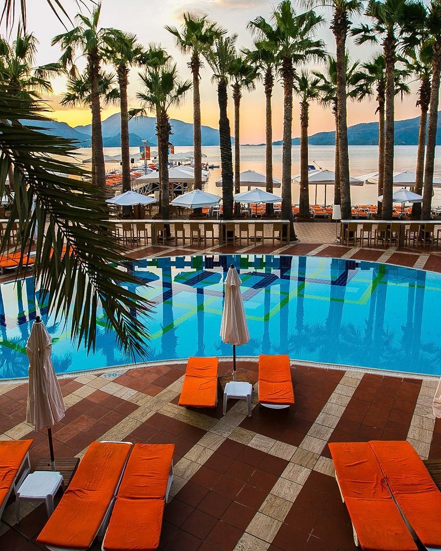 Elegance Hotels International Transfer