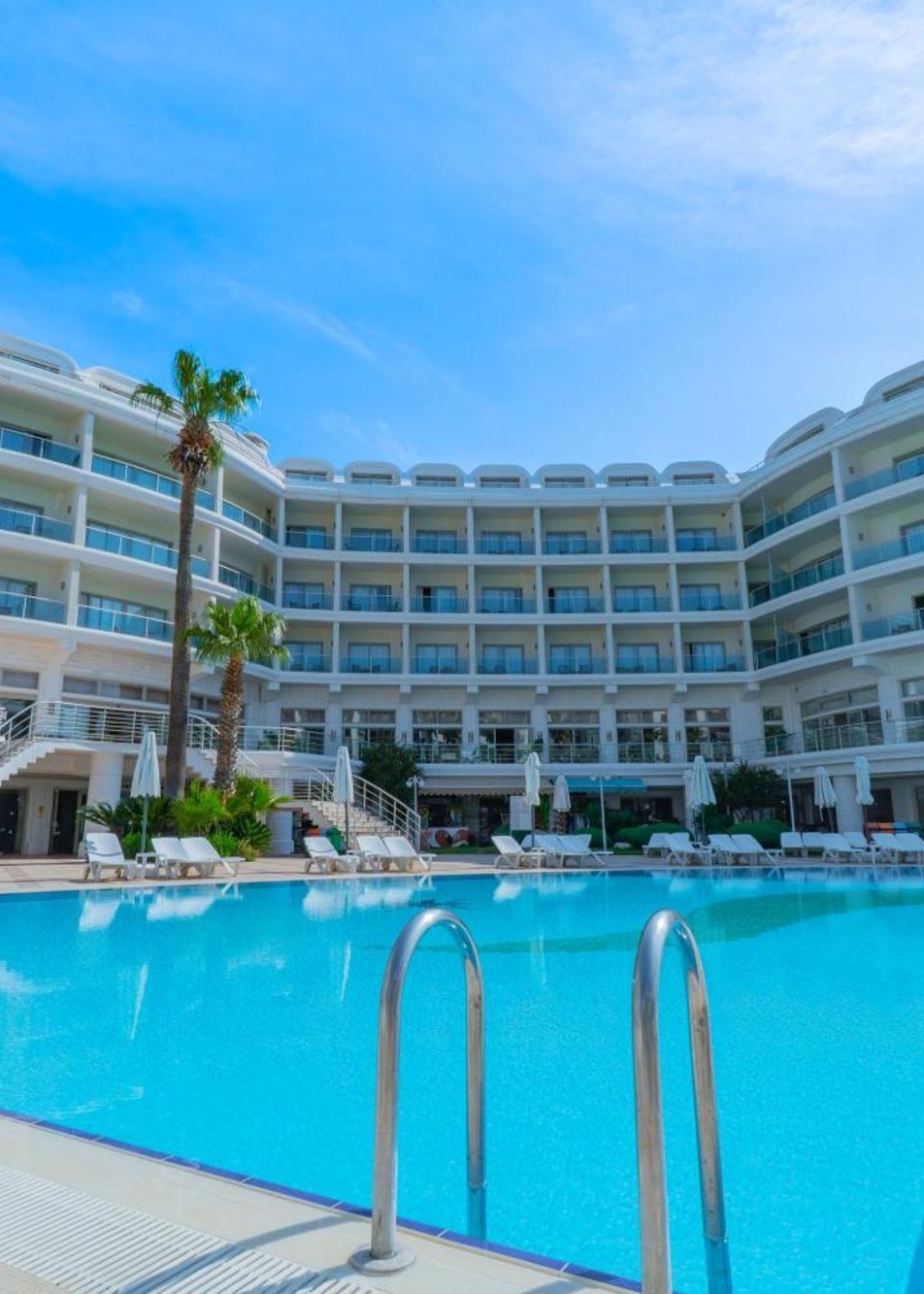 Pineta Club Hotel Transfer