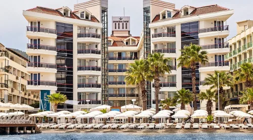 Dalaman Havalimanı Pineta Park Deluxe Hotel arası lüks VIP transfer aracı