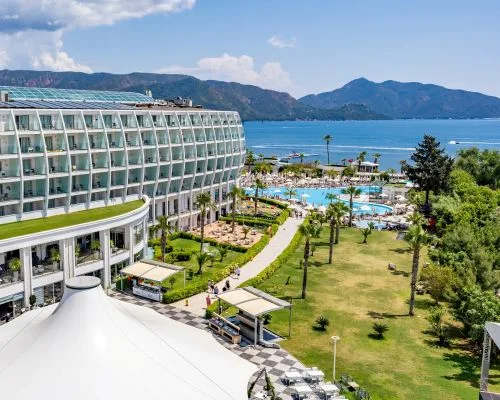 Dalaman Hava Limanı Green Nature Diamond Hotel VIP Transfer Qarşılama Xidməti - Ege VIP Tur Lüks Avtomobil Parkı.