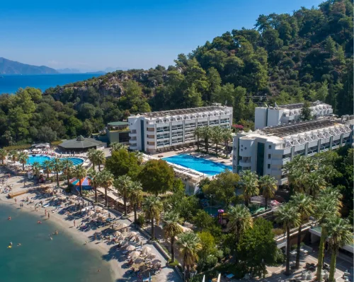 Dalaman Hava Limanından Kervansaray Marmaris Hotel üçün Turunç Marmaris istiqamətinə özəl VIP transfer avtomobili