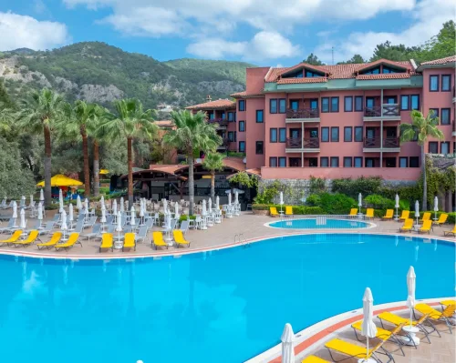 Dalaman Hava Limanından Sundia by Liberty Suncity üçün Ölüdeniz mərkəzinə şəxsi transfer görüntüsü