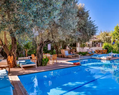 Oyster Residences Ölüdeniz üçün Ölüdeniz bölgəsində Dalaman Hava Limanı VIP transfer və özəl otel çatdırılmasını göstərən hero şəkli.